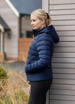LeMieux Elize Waterproof Puffer - Navy -Ridingwear Sales Store lmelizepuffernavy6rdy