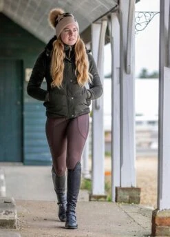 LeMieux Winter Pull On Seamless Breech - Brown -Ridingwear Sales Store lmslessbreechbrown7rdy
